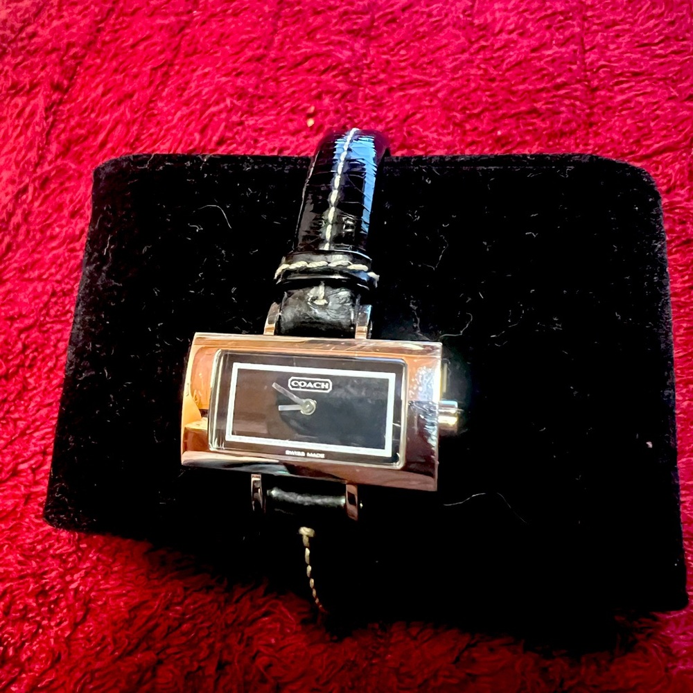 Authentic pre loved COACH ladies watch
